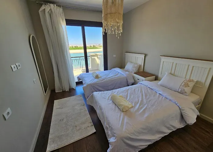 Cyan 3 Bedroom Private Pool - Twin House Tatil Evi